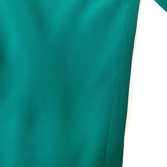 Aritzia Babaton Green Randy Blouse - Picture 6 of 8